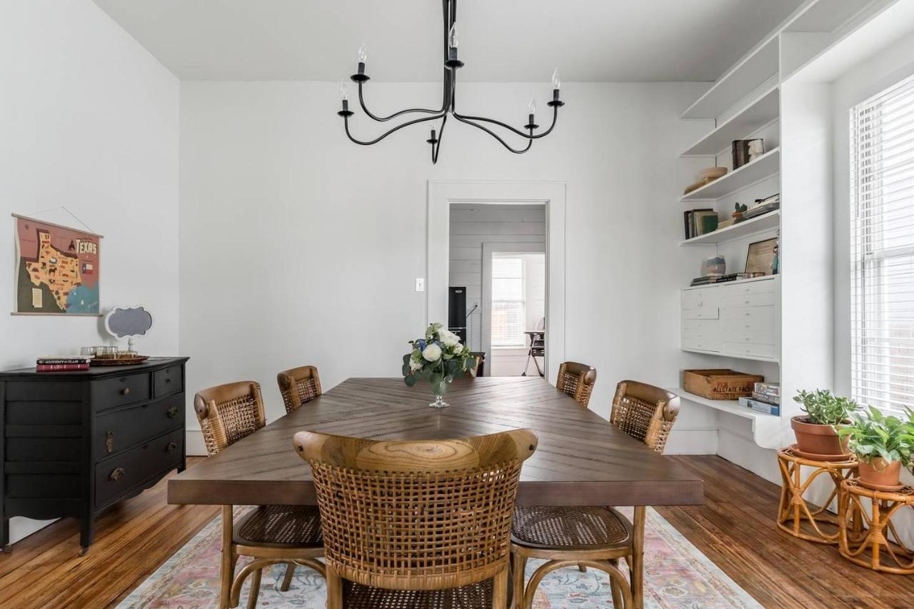 Restored 1930S Uptown Bungalow 2 Min. To Magnolia Waco Exterior photo